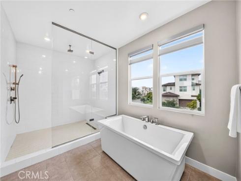 125 Source , Irvine, CA