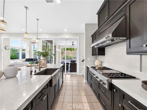 125 Source , Irvine, CA