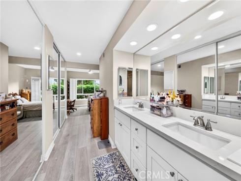 12 Rana , Irvine, CA
