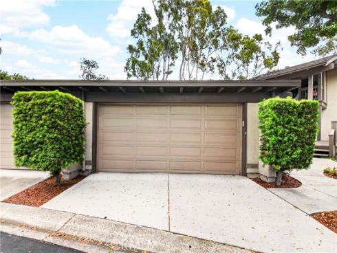 12 Rana , Irvine, CA