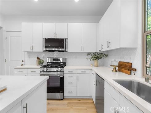 109 Tallowood , Irvine, CA