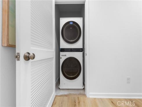 109 Tallowood , Irvine, CA