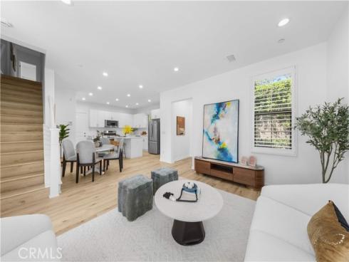 109 Tallowood , Irvine, CA