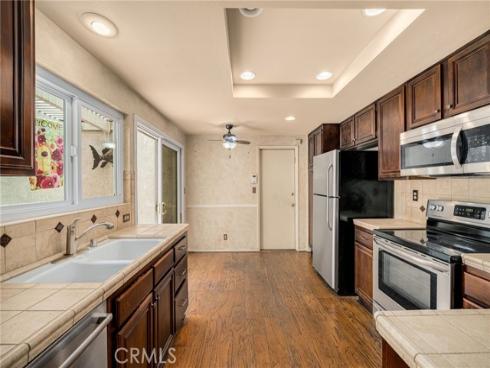 65 Claret , Irvine, CA