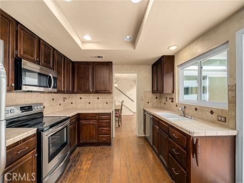 65 Claret , Irvine, CA