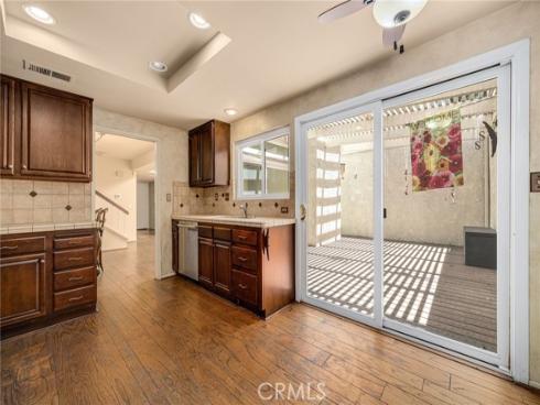 65 Claret , Irvine, CA