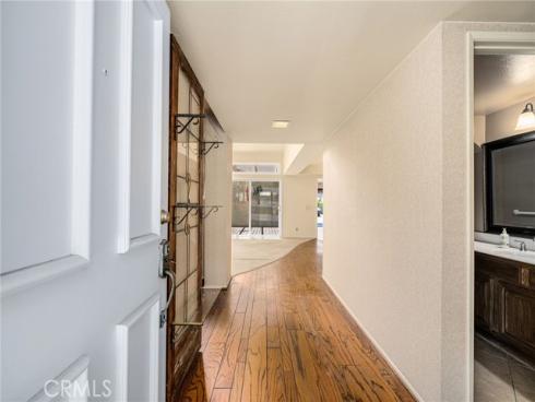65 Claret , Irvine, CA