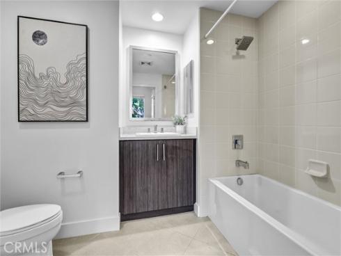 600 Rockfeller , Irvine, CA
