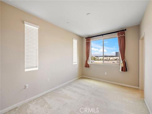 111 Bowery , Irvine, CA