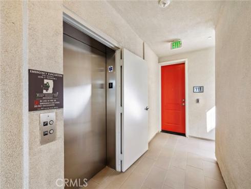 111 Bowery , Irvine, CA
