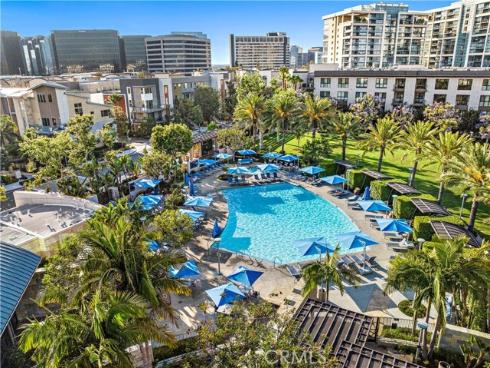 111 Bowery , Irvine, CA