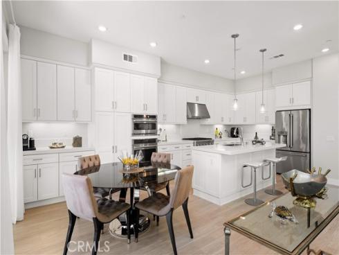 272 Merit , Irvine, CA