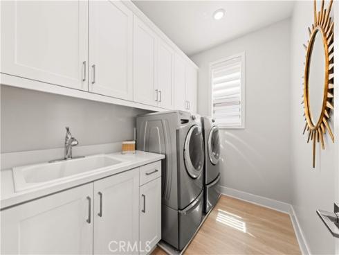 272 Merit , Irvine, CA