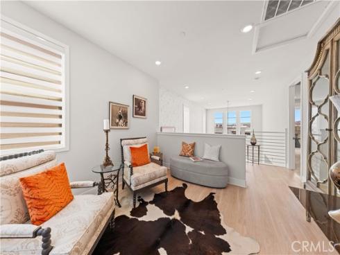 272 Merit , Irvine, CA