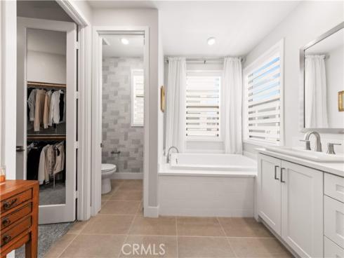272 Merit , Irvine, CA