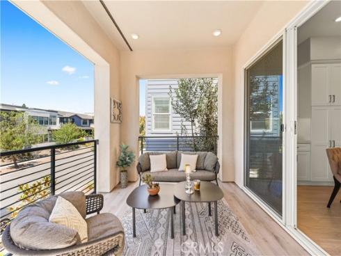 272 Merit , Irvine, CA
