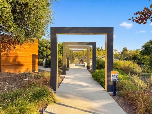 272 Merit , Irvine, CA