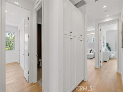 218 Evaroad , Irvine, CA