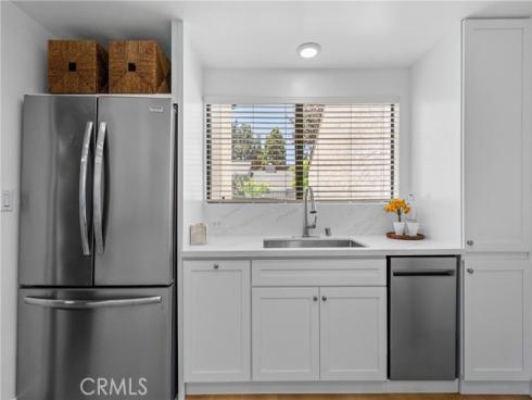 31  Claret  , Irvine, CA