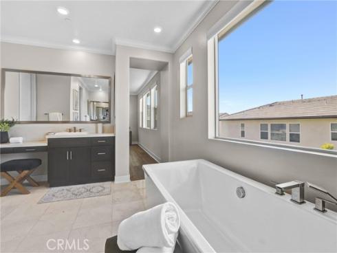 58 Sagan Way, Irvine, CA
