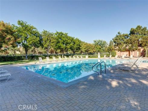 4 Del Italia , Irvine, CA