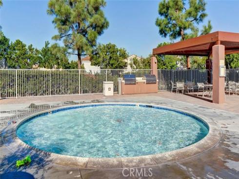 4 Del Italia , Irvine, CA