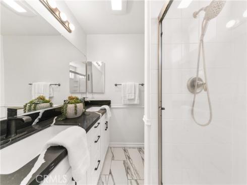13791 Solitaire , Irvine, CA