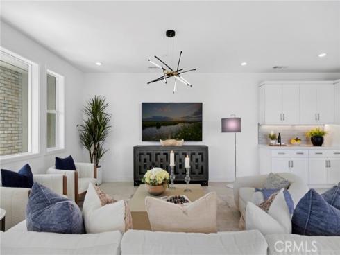 306 Treble , Irvine, CA