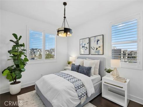 306 Treble , Irvine, CA
