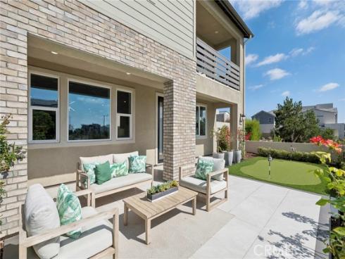 306 Treble , Irvine, CA