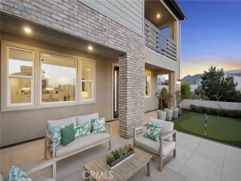 306 Treble , Irvine, CA