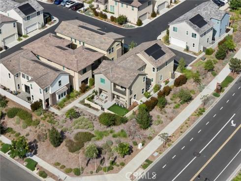 306 Treble , Irvine, CA