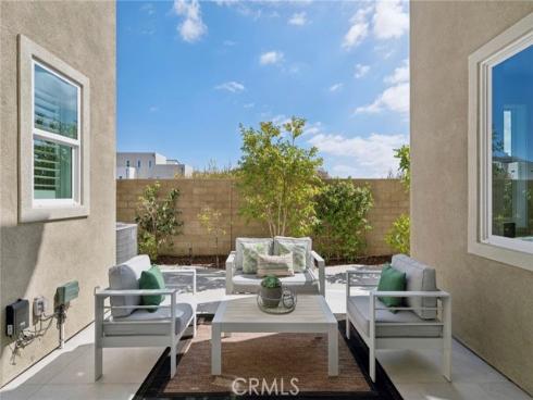 306 Treble , Irvine, CA