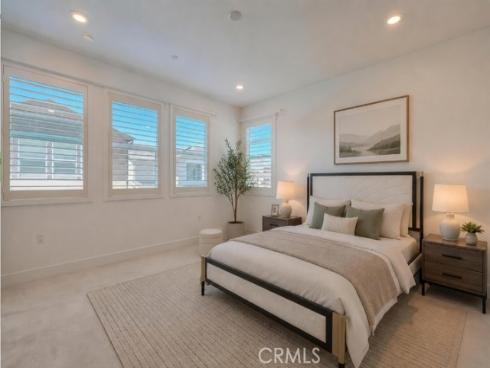 426 Lobata , Irvine, CA
