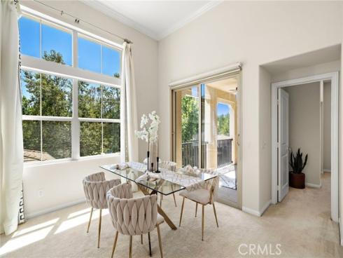110 Rose Arch , Irvine, CA