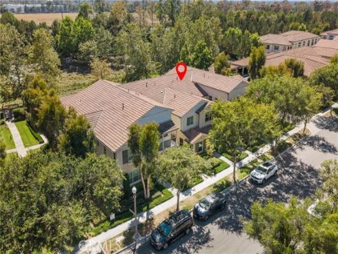 110 Rose Arch , Irvine, CA