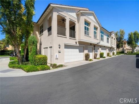 110 Rose Arch , Irvine, CA