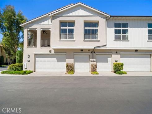 110 Rose Arch , Irvine, CA