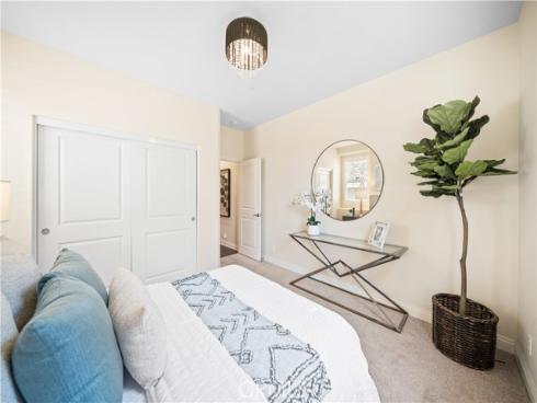 222 Compass , Irvine, CA