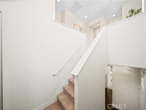 222 Compass , Irvine, CA