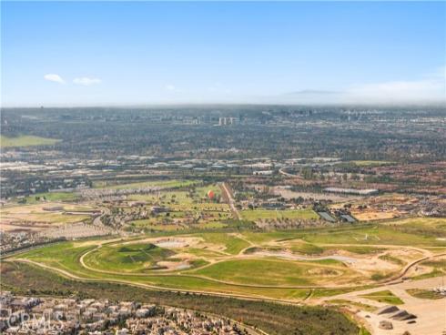222 Compass , Irvine, CA