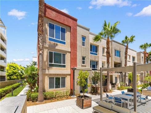 123 Citysquare , Irvine, CA