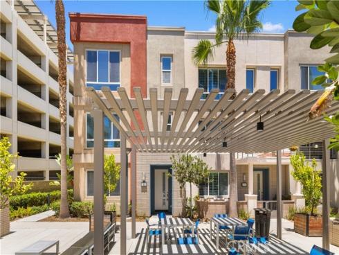 123 Citysquare , Irvine, CA