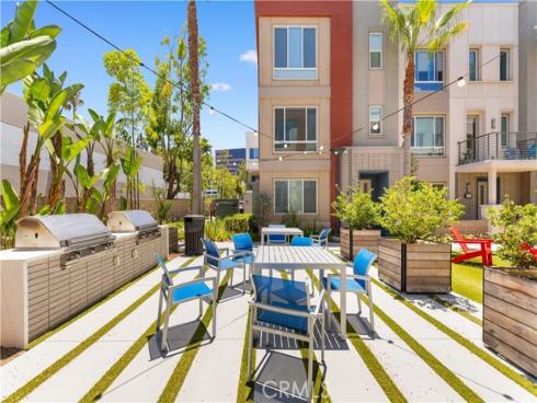 123 Citysquare , Irvine, CA