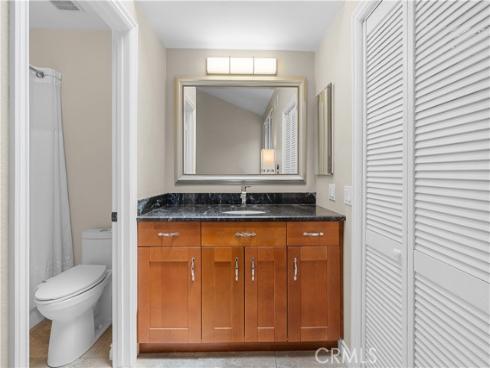 240 Pineview 3A , Irvine, CA