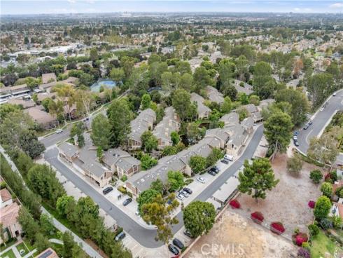 240 Pineview 3A , Irvine, CA