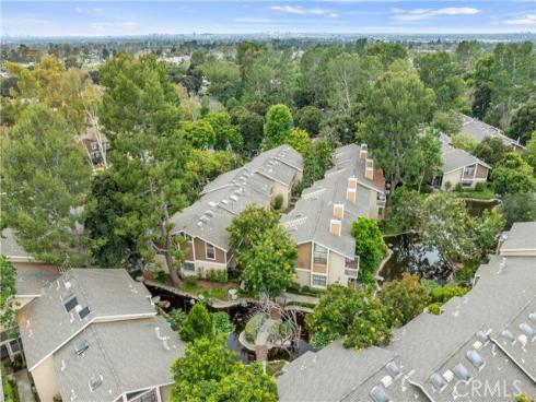 240  Pineview  3A , Irvine, CA