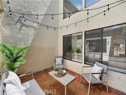 104 Navarre , Irvine, CA