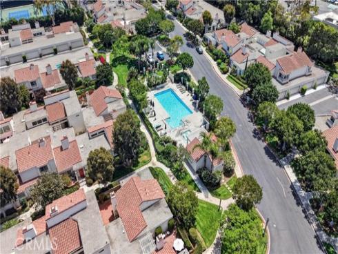 104 Navarre , Irvine, CA
