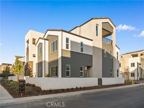 141 Sawbuck , Irvine, CA